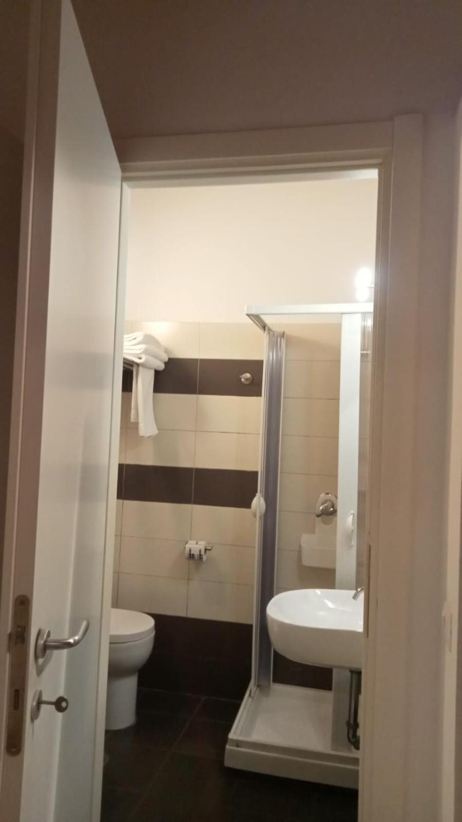 Dalmati House San Lorenzo Рим Экстерьер фото